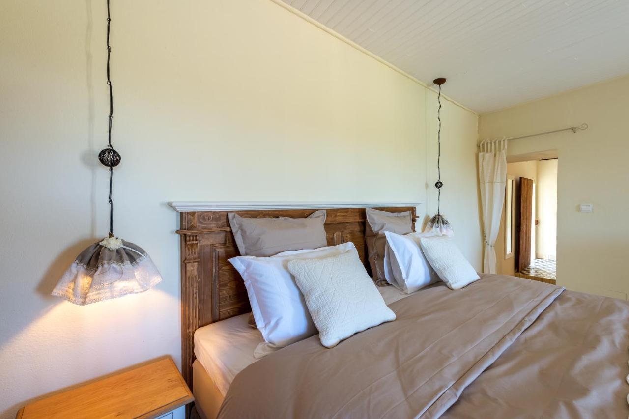 Maison D'Hotes Les Caroubiers Montségur-sur-Lauzon Zewnętrze zdjęcie