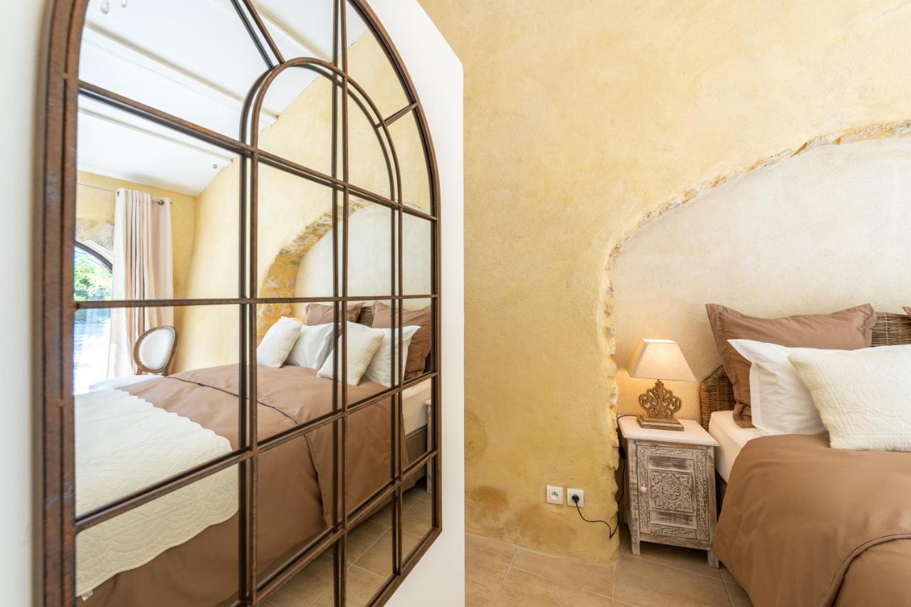 Maison D'Hotes Les Caroubiers Montségur-sur-Lauzon Zewnętrze zdjęcie