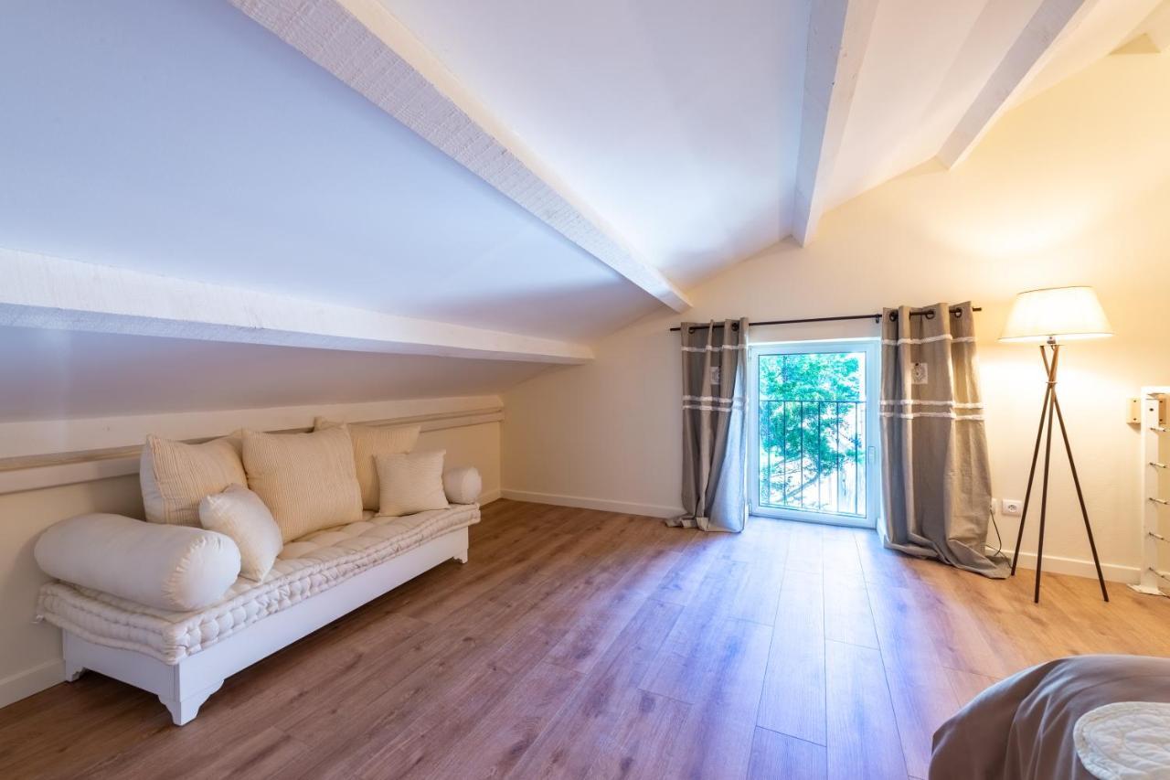 Maison D'Hotes Les Caroubiers Montségur-sur-Lauzon Zewnętrze zdjęcie